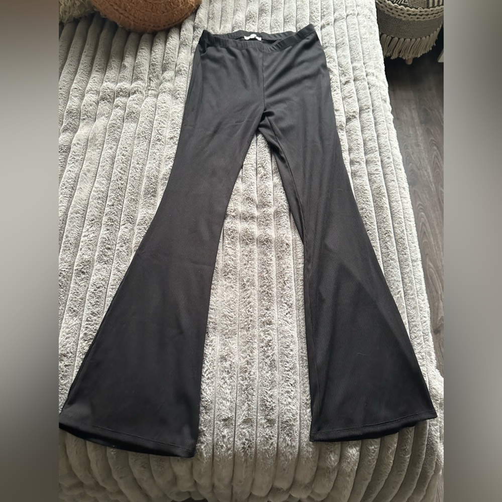 Love Tree Mid rise flare pant